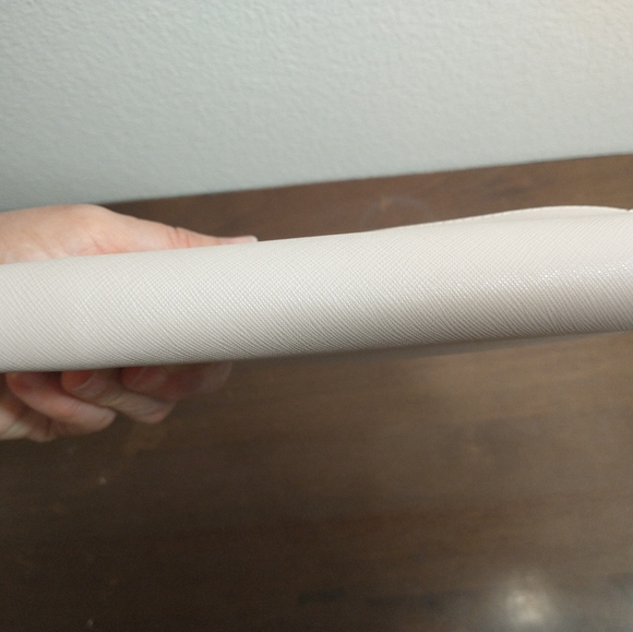 Kate Spade New York Laurel Way Neda Saffiano Leather Zip Around Wallet Tan - Picture 10 of 13